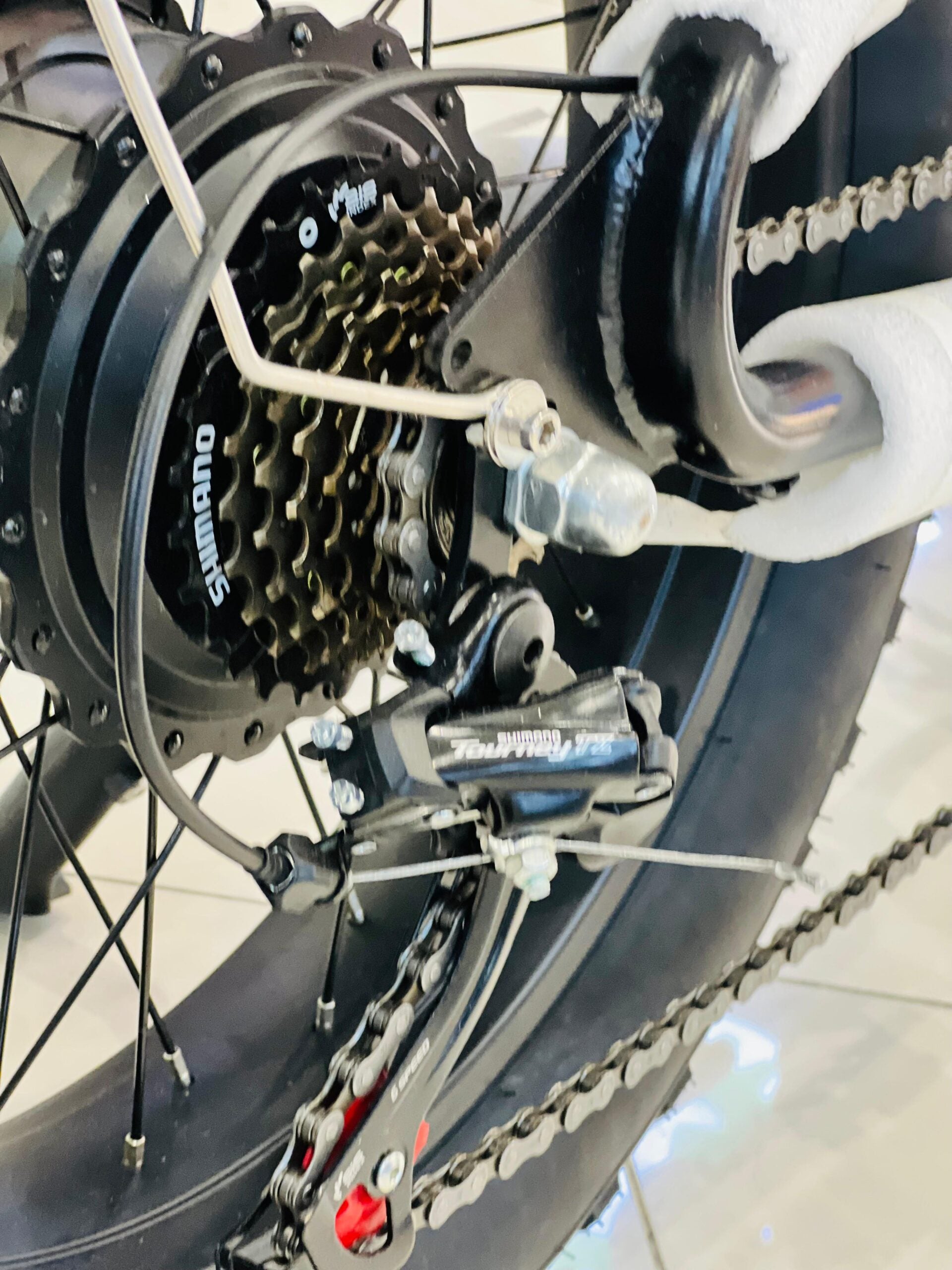 Rohan Wings ST-20 Electric Scooter | 450W Motor | 48V15Ah | 46 km/h Speed | UAE