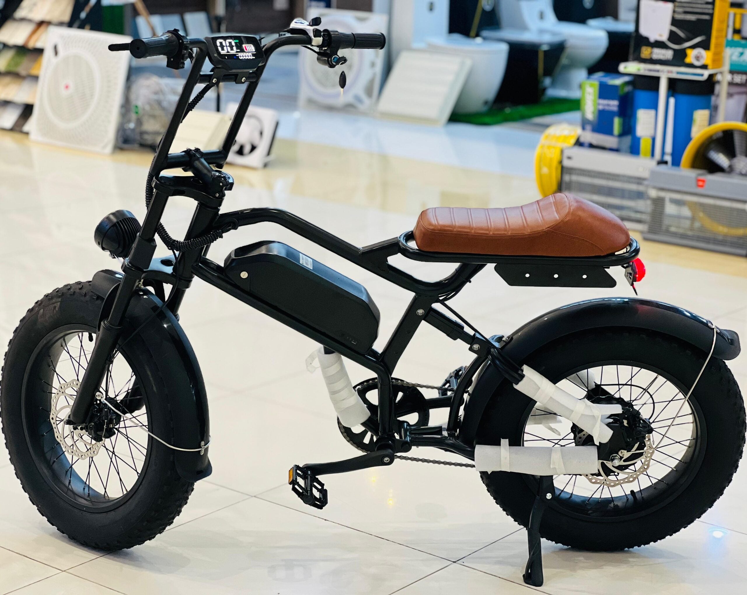 Rohan Wings ST-20 Electric Scooter | 450W Motor | 48V15Ah | 46 km/h Speed | UAE